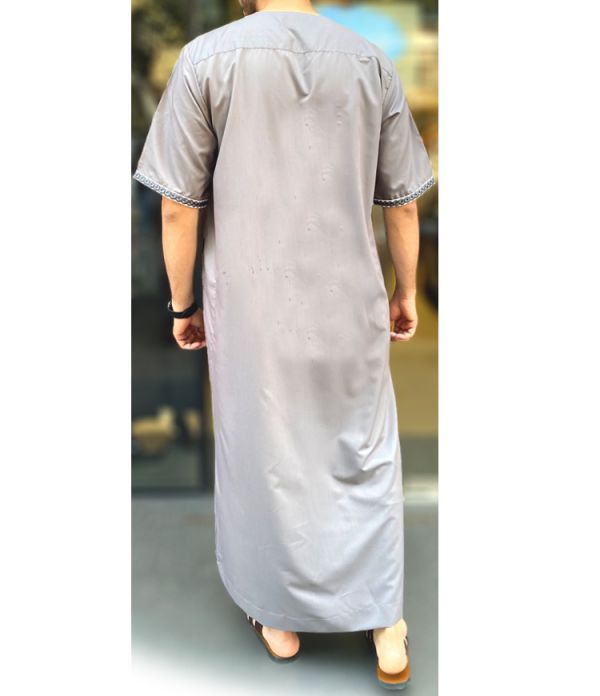Grey Half Sleeve Najm Thobe